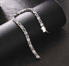 Load image into Gallery viewer, 5.5mm 14k Gold Men's CZ Diamond Clustered Tennis Bracelet
