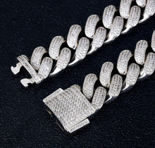 Load image into Gallery viewer, 18mm White Gold Diamond Cuban Link Bracelet