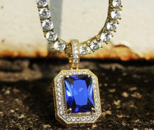 Load image into Gallery viewer, 14k Gold Blue Emerald Pendant