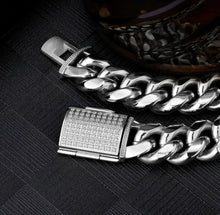 Load image into Gallery viewer, 18mm White Gold Iced Box Clasp Cuban Link Chain in 18K
