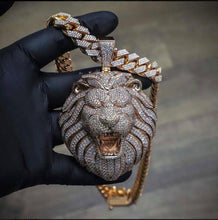 Load image into Gallery viewer, Lion Head Pendant
